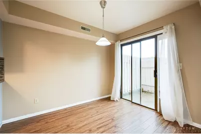 2389 Fieldstone Circle, Fairborn, OH 45324 - Photo 14