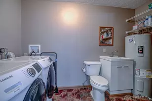 59 England Dr, Eaton, OH 45320 - Photo 12