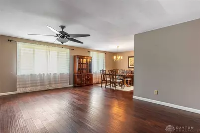 8370 Paragon Road, Washington Twp, OH 45458 - Photo 4