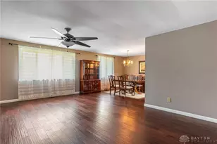 8370 Paragon Rd, Washington Twp, OH 45458 - Photo 4