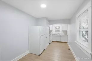 305 E Siebenthaler Ave, Dayton, OH 45405 - Photo 8