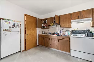 1878 Stewart Blvd, Fairborn, OH 45324 - Photo 8