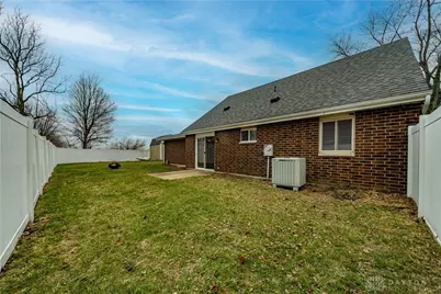 401 Kings Chapel Drive, Troy, OH 45373 - Photo 34