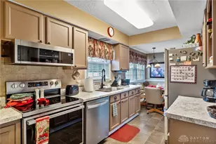 401 Zimmer Dr, Fairborn, OH 45324 - Photo 14