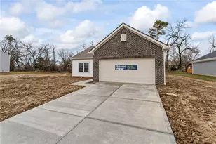 144 Evergreen Wy, Brookville, OH 45309 - Photo 2