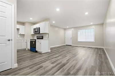 3816 Lori Sue Avenue, Dayton, OH 45406 - Photo 8