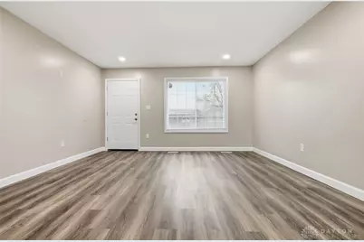 3816 Lori Sue Avenue, Dayton, OH 45406 - Photo 4