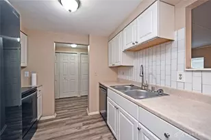 1787 Cherokee Dr, Dayton, OH 45449 - Photo 8