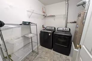 1820 Piper Ln, Dayton, OH 45440 - Photo 14