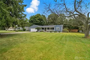 11591 Lower Valley Pike, Medway, OH 45341 - Photo 2