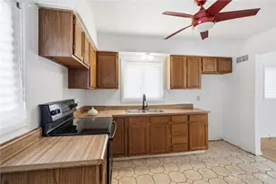 1321 Woodley Rd, Dayton, OH 45403 - Photo 14