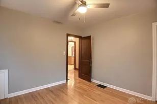 1028 Colwick Dr, Dayton, OH 45420 - Photo 12