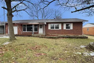 1650 E Lindsey Ave, Miamisburg, OH 45342 - Photo 1