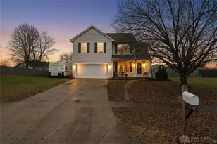 8737 Appleridge Ct, Franklin, OH 45005 - Photo 1