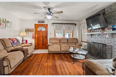 208 S Wolf Creek Street, Brookville, OH 45309 - Photo 6