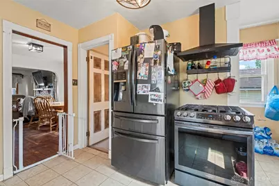 208 S Wolf Creek Street, Brookville, OH 45309 - Photo 10