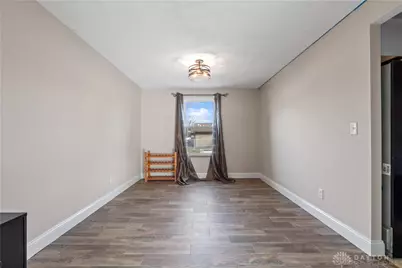 4901 Wakeview Court, Dayton, OH 45424 - Photo 8