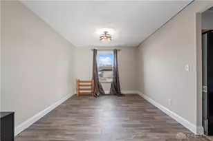 4901 Wakeview Ct, Dayton, OH 45424 - Photo 8