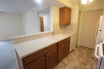 1420 Lake Pointe Way #3, Centerville, OH 45459 - Photo 8