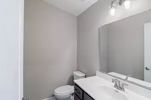 407 Bandon Dunes Ct, Turtlecreek Twp, OH 45036 - Photo 24