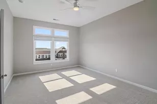 407 Bandon Dunes Ct, Turtlecreek Twp, OH 45036 - Photo 16