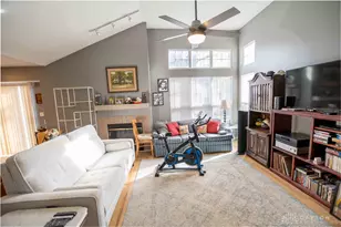 244 Queens Crossing, Dayton, OH 45458 - Photo 12