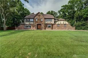 7116 Dominican Dr, Dayton, OH 45415 - Photo 2