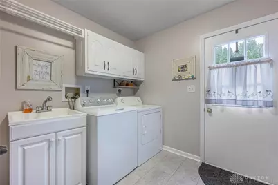 5018 Lausanne Drive, Dayton, OH 45458 - Photo 30