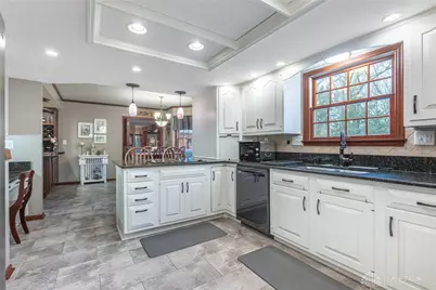 5018 Lausanne Drive, Dayton, OH 45458 - Photo 10