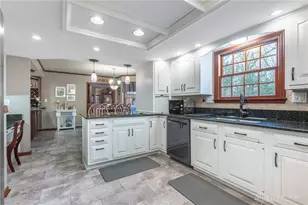 5018 Lausanne Dr, Dayton, OH 45458 - Photo 10