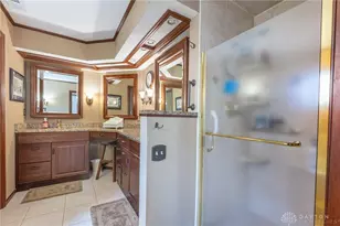 5018 Lausanne Dr, Dayton, OH 45458 - Photo 38