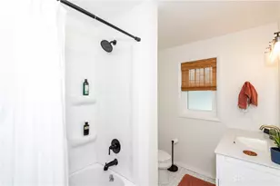 215 East Dr, Oakwood, OH 45419 - Photo 40