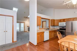 4785 Belmont Pl, Dayton, OH 45424 - Photo 6