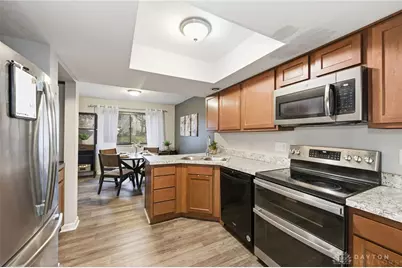 287 Bedford Glen Lane #27, Springdale, OH 45246 - Photo 10