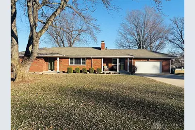 1900 N Belleview Drive, Bellbrook, OH 45305 - Photo 2