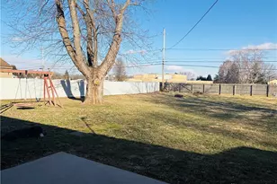 1900 N Belleview Dr, Bellbrook, OH 45305 - Photo 20