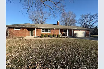 1900 N Belleview Drive, Bellbrook, OH 45305 - Photo 1