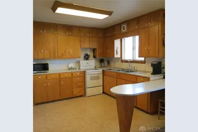 10040 Kaser, Piqua, OH 45365 - Photo 8