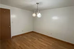 6840 Longford Rd, Dayton, OH 45424 - Photo 4