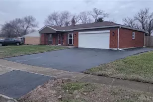 1226 Wendall Ave, New Carlisle, OH 45344 - Photo 2