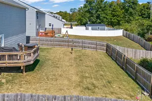 1898 Charles Ct, Dayton, OH 45439 - Photo 8