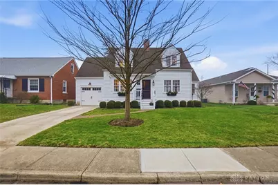 25 N Perry Street, Vandalia, OH 45377 - Photo 2