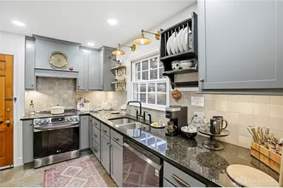 25 N Perry Street, Vandalia, OH 45377 - Photo 14