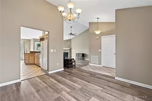 121 Union Ridge Dr, Englewood, OH 45322 - Photo 4