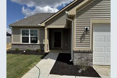 1704 Chevington Chase, Tipp City, OH 45371 - Photo 2