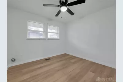 709 N Eppington Drive, Dayton, OH 45426 - Photo 14