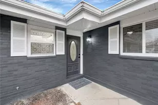 709 N Eppington Dr, Dayton, OH 45426 - Photo 2