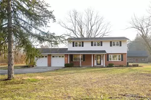 222 E Social Row Rd, Dayton, OH 45458 - Photo 1