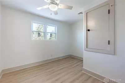 222 E Social Row Road, Washington Twp, OH 45458 - Photo 24