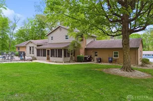 106 Newkirk Dr, Hillsboro, OH 45133 - Photo 2